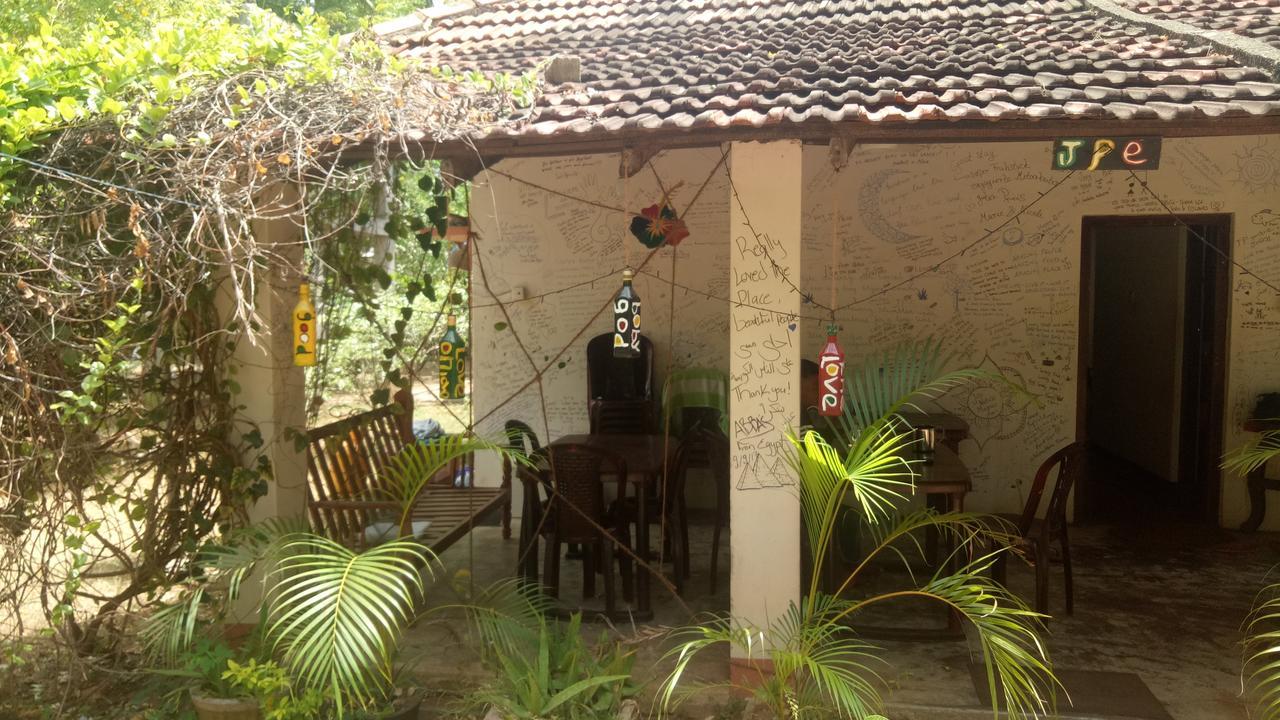 Neem Beach House ตรินโคมาลี ภายนอก รูปภาพ